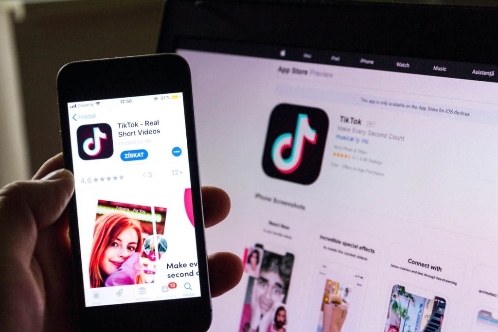 Pitch deck: TikTok sta testando i prezzi degli annunci per clic