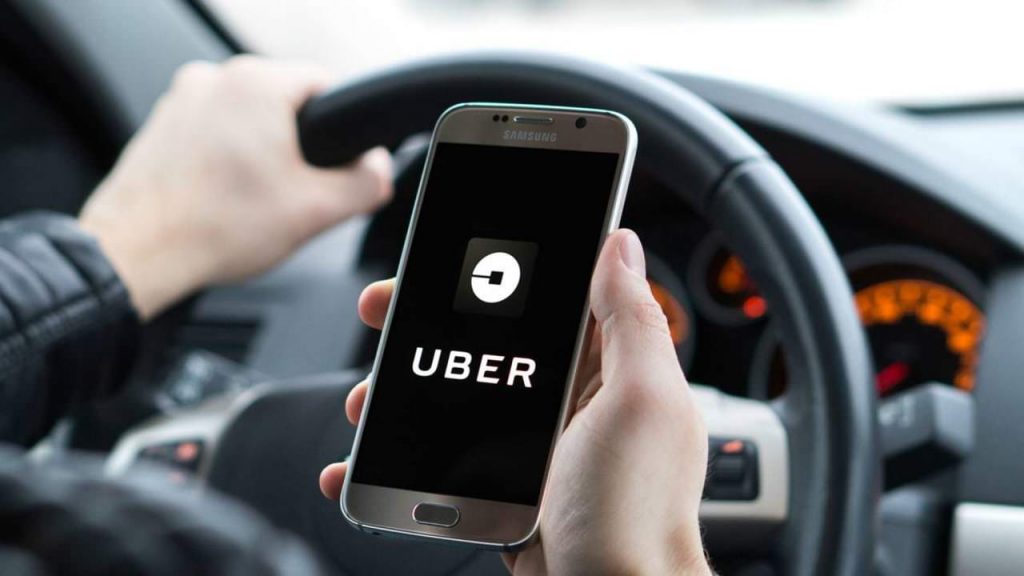 Uber apre una propria piattaforma alle società di terze parti