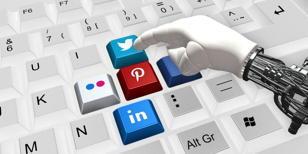 Twitter ha usato email e numeri di telefono privati a scopi pubblicitari