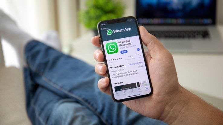 WhatsApp cancellerà i messaggi in chat con la nuova funzione automatica