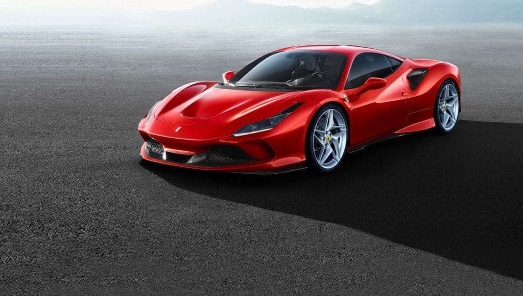 Ferrari riapre