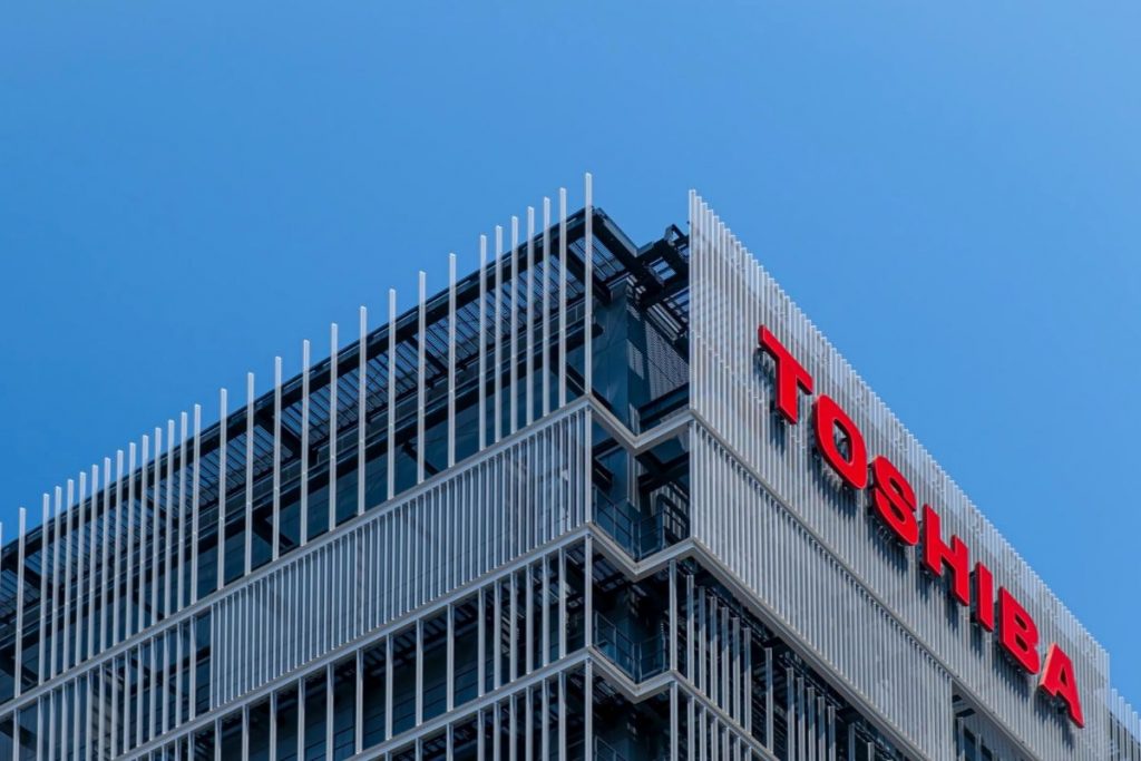 Toshiba dice addio al mondo dei computer