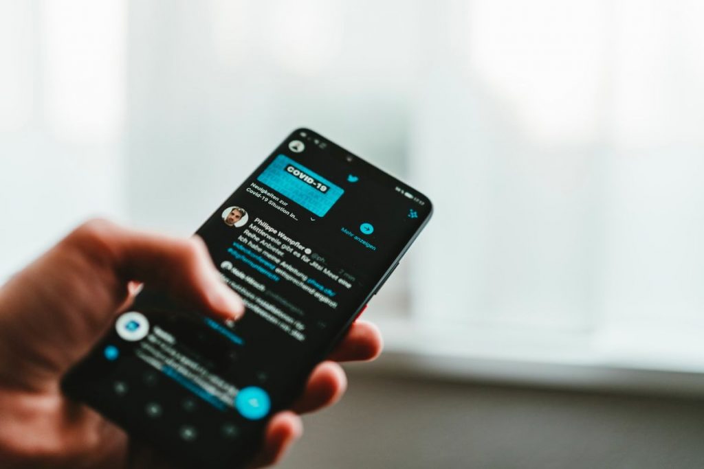 Da oggi puoi controllare chi ti risponde su twitter