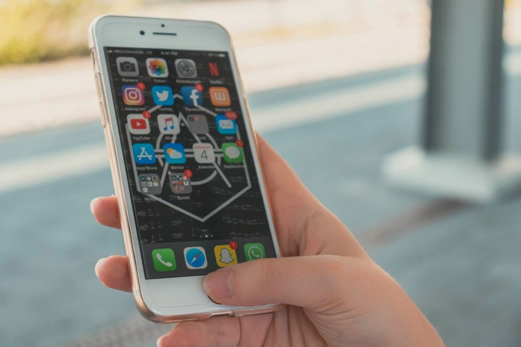 la shopping experience su Whatsapp
