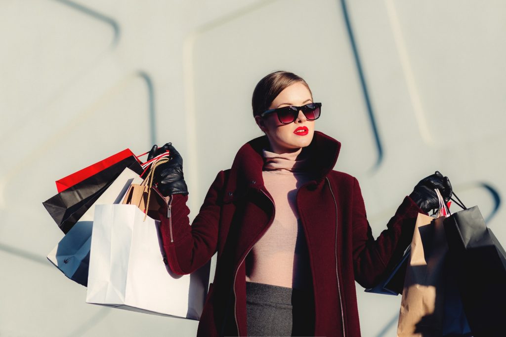 brand e shopping online e offline